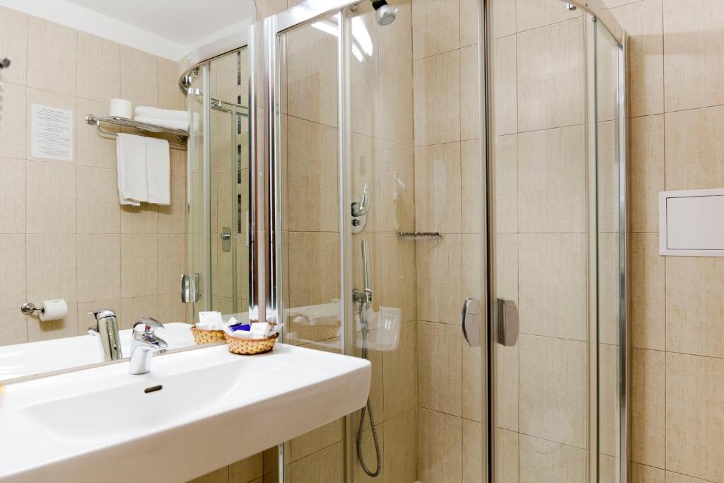 Euro Hotels Gara De Nord Bucareste Quarto foto